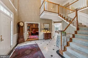 9416 Wing Foot Ct, Potomac, MD 20854 - Photo 3