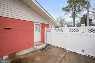 11828 Enid Dr, Potomac, MD 20854 - Photo 47