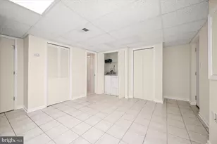 11828 Enid Dr, Potomac, MD 20854 - Photo 43