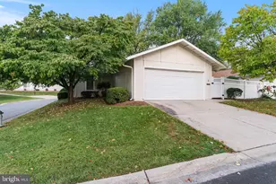 2 Finsbury Park Ct, Silver Spring, MD 20906 - Photo 5