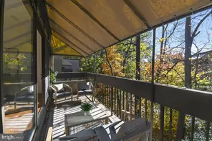 4924 Sentinel Dr, Bethesda, MD 20816 - Photo 5