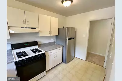 10630 Montrose Avenue #104, Bethesda, MD 20814 - Photo 5