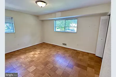 10630 Montrose Avenue #104, Bethesda, MD 20814 - Photo 9