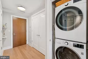 4960 Fairmont Ave, Bethesda, MD 20814 - Photo 9