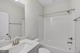 10042 Harper Vale Rd, Montgomery Village, MD 20886 - Photo 15