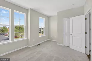 10042 Harper Vale Rd, Montgomery Village, MD 20886 - Photo 11