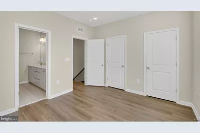 10042 Harper Vale Road, Montgomery Village, MD 20886 - Photo 9