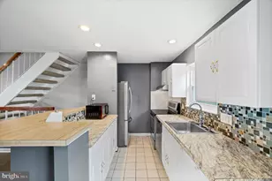 18919 Pine Ridge Ln, Germantown, MD 20874 - Photo 3