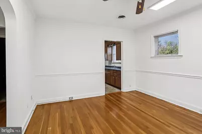 212 Frederick Avenue S, Gaithersburg, MD 20877 - Photo 19