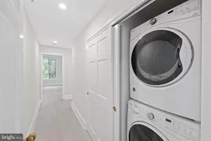 8101 Connecticut Ave, Chevy Chase, MD 20815 - Photo 23