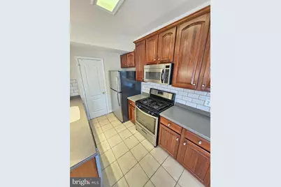 9820 Darcy Forest Drive, Silver Spring, MD 20910 - Photo 17