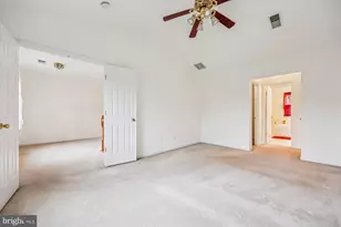 18901 Festival Dr, Boyds, MD 20841 - Photo 9