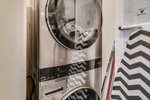 10021 Vanderbilt Cir, Rockville, MD 20850 - Photo 17