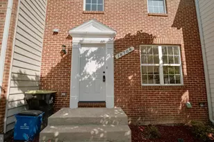 18708 Lake Mary Celeste Ln, Germantown, MD 20874 - Photo 3