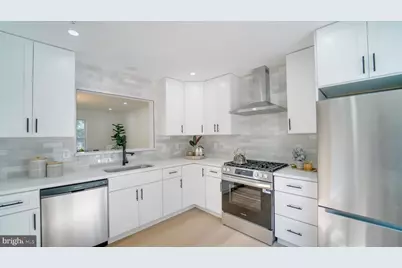 18708 Lake Mary Celeste Ln, Germantown, MD 20874 - Photo 7