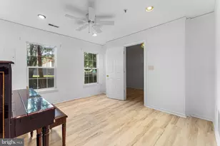 9443 Fields Rd, Gaithersburg, MD 20878 - Photo 5