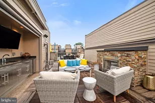 151 Winsome Cir, Bethesda, MD 20814 - Photo 3