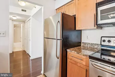 10101 Grosvenor Place #407, Rockville, MD 20852 - Photo 5