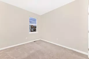 117 Flower Center Ln, Gaithersburg, MD 20878 - Photo 29
