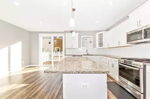 117 Flower Center Ln, Gaithersburg, MD 20878 - Photo 9