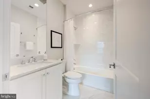 10326 Grosvenor Pl, North Bethesda, MD 20852 - Photo 23