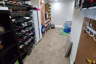 7456 Brenish Dr, Gaithersburg, MD 20879 - Photo 31