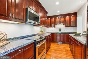 1750 Overlook Dr, Silver Spring, MD 20903 - Photo 17