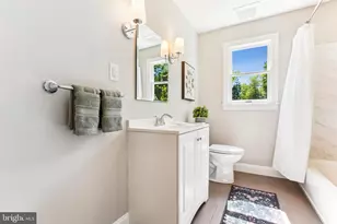 1750 Overlook Dr, Silver Spring, MD 20903 - Photo 37