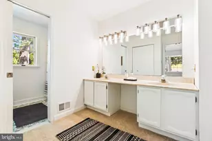 1750 Overlook Dr, Silver Spring, MD 20903 - Photo 27