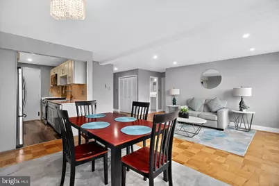 10201 Grosvenor Place #1425, Rockville, MD 20852 - Photo 9
