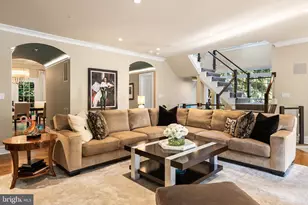 7301 Bannockburn Ridge Ct, Bethesda, MD 20817 - Photo 7