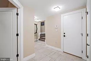 7301 Bannockburn Ridge Ct, Bethesda, MD 20817 - Photo 39