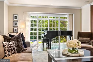 7301 Bannockburn Ridge Ct, Bethesda, MD 20817 - Photo 3