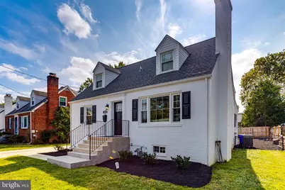 9518 Old Georgetown Road, Bethesda, MD 20814 - Photo 3