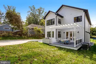 4517 Clermont Pl, Garrett Park, MD 20896 - Photo 89