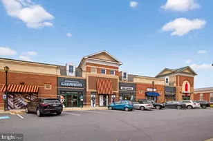 801 Pleasant Dr, Rockville, MD 20850 - Photo 39