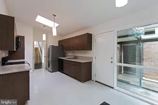 7036 Buxton Terrace, Bethesda, MD 20817 - Photo 5