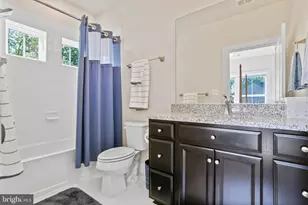 136 Greentree Farm Dr, Dickerson, MD 20842 - Photo 37