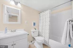 9809 Canal Rd, Gaithersburg, MD 20886 - Photo 41