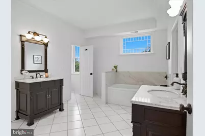 217 Central Avenue, Gaithersburg, MD 20877 - Photo 31