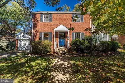 4505 Conifer Lane, Bethesda, MD 20814 - Photo 3