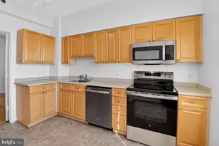 3200 N Leisure World Blvd, Silver Spring, MD 20906 - Photo 5