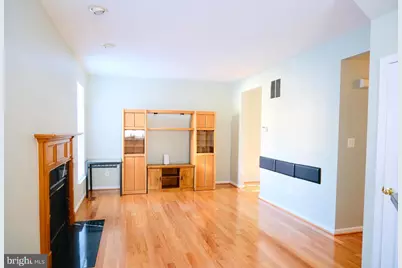 19504 Bowman Ridge Drive, Germantown, MD 20874 - Photo 7