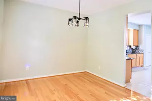 19504 Bowman Ridge Dr, Germantown, MD 20874 - Photo 5