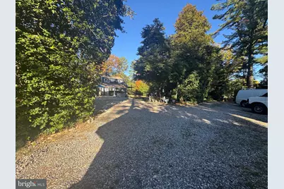 17100 King James Way, Gaithersburg, MD 20877 - Photo 3