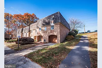 10350 Watkins Mill Drive, Gaithersburg, MD 20886 - Photo 3