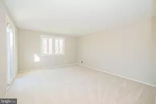 10350 Watkins Mill Dr, Gaithersburg, MD 20886 - Photo 33