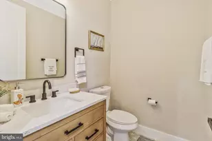 9309 Lindale Dr, Bethesda, MD 20817 - Photo 19