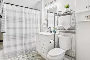 12708 Danvers Ct, Rockville, MD 20853 - Photo 9