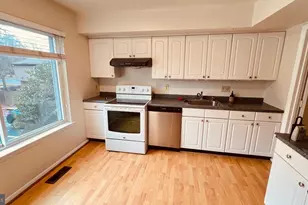 7853 Muirfield Ct, Potomac, MD 20854 - Photo 3